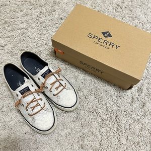Sperry Womens Pier View Print Sneaker White/Grey US size 7.5 Brown Leather Lace